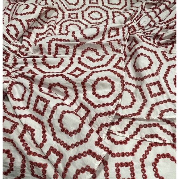 Alexis Micael Red White Eyelet Embroidered Off The Shoulder Bell Sleeve Top Med - Picture 12 of 16